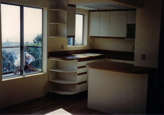 New kitchen backsplash by Maurer Construction, San Diego